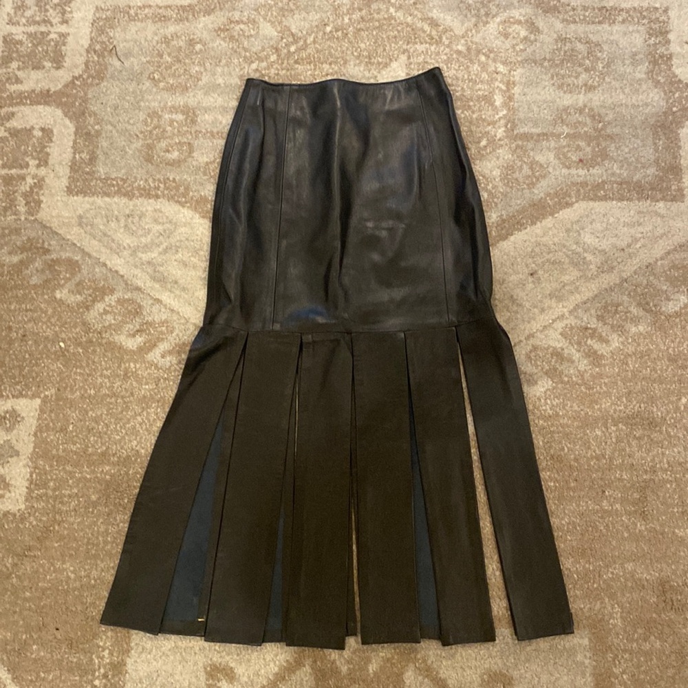 Rocco D'Amelio Black Leather Pleated Mini Skirt